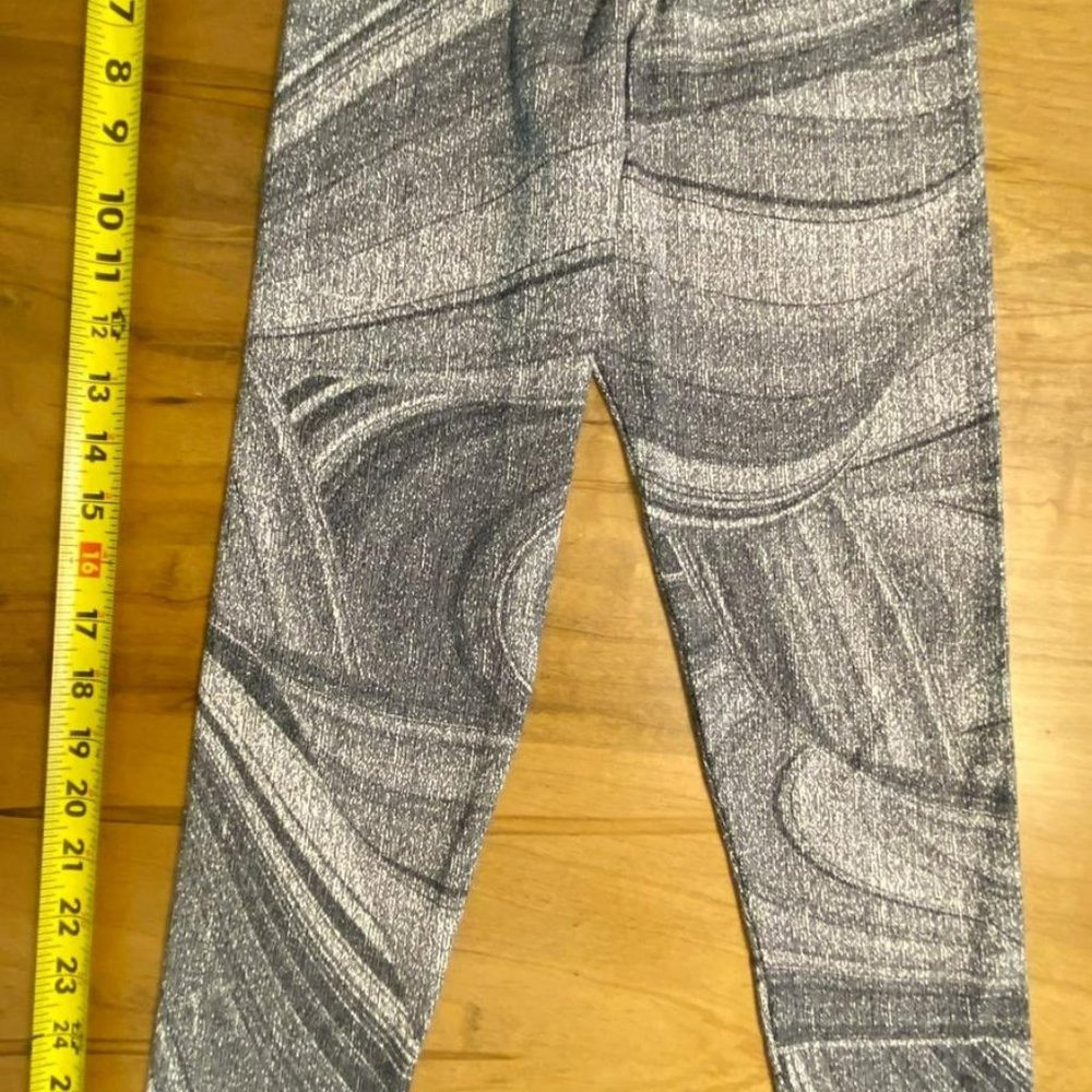 Liquido Leggings